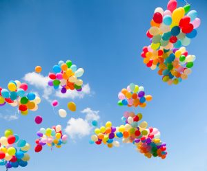 Palloncini per il compleanno: storia, curiosità e consigli sull'oggetto più festoso che ci sia!