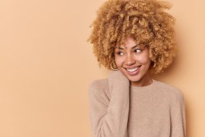 cura dei capelli a prova di sole e mare